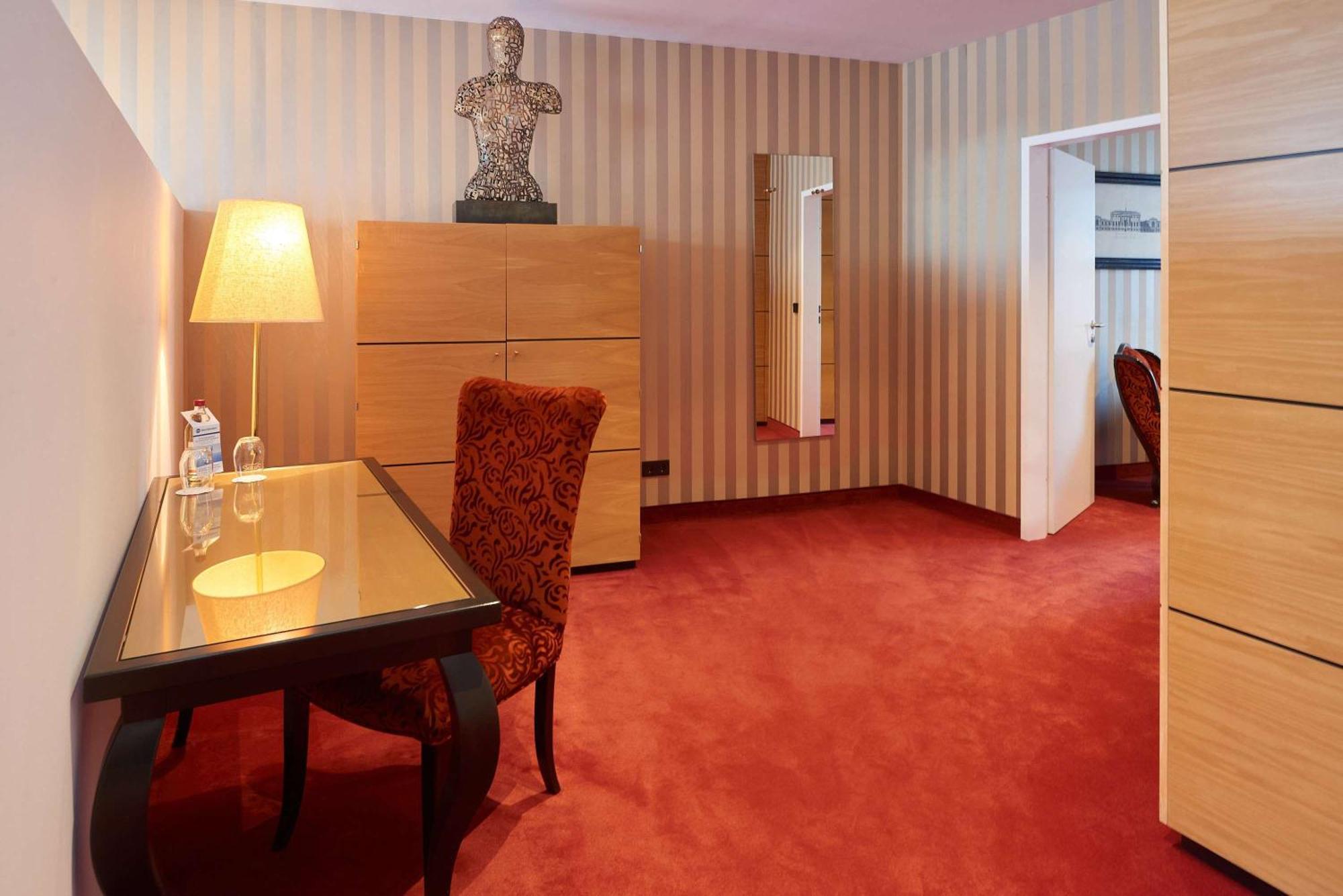Best Western Hotel Hamburg International Hamburgo Exterior foto